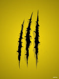 Affiche minimaliste jaune : trois entailles noires verticales aux bords déchirés, hachurées de traits fins, lacèrent un fond jaune moutarde éclairé au centre